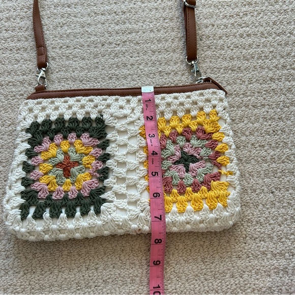 EARTHBOUND Crochet Square Clutch Crossbody Bag - Picture 5 of 10